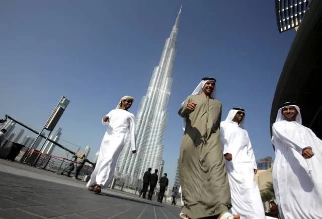 Najwyższy budynek na świecie ile ma pięter? Zaskakujące szczegóły!